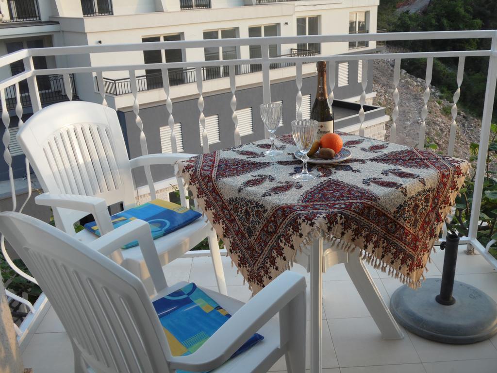 Apartments Slavica Jovanovic Ilha Ilha Sveti Stefan Quarto foto