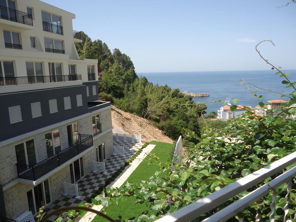 Apartments Slavica Jovanovic Ilha Ilha Sveti Stefan Exterior foto