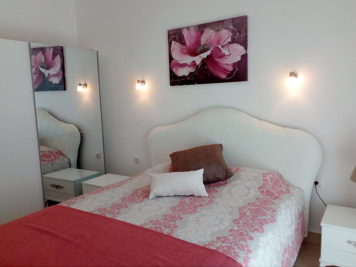 Apartments Slavica Jovanovic Ilha Ilha Sveti Stefan Exterior foto